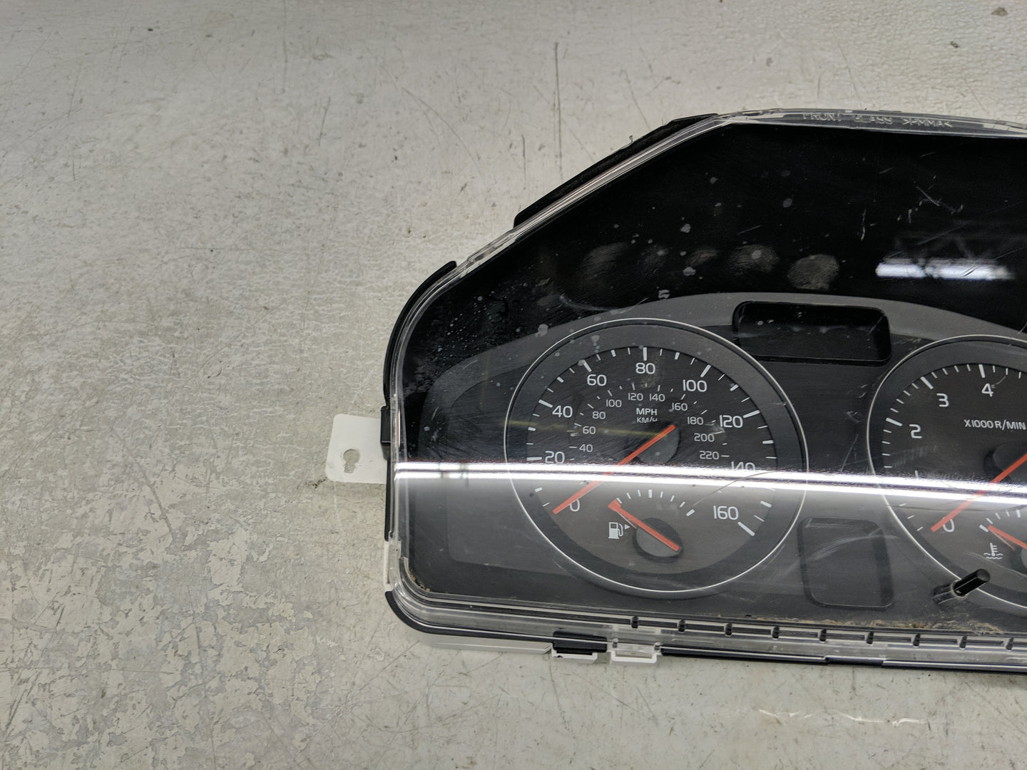2009 Volvo V40 Instrument Cluster Speedometer Gauges P/N:69199-450T 36002435, 31254777 Fits Fits 2008 2010 OEM Used Auto Par
