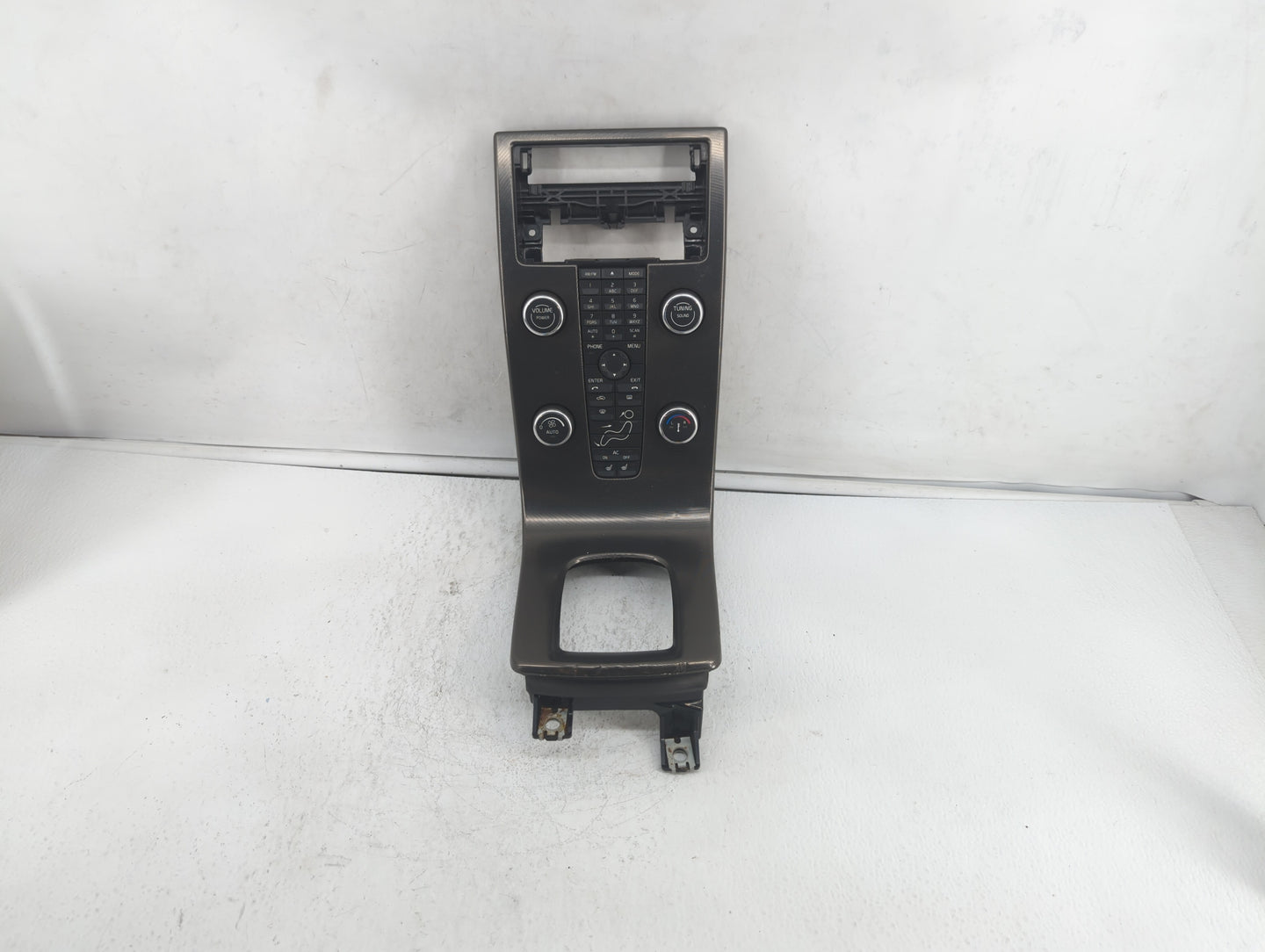 Volvo V40 Radio Control Panel - Oemusedautoparts1.com