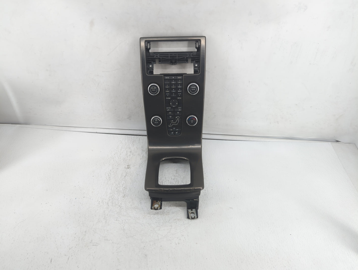 Volvo V40 Radio Control Panel - Oemusedautoparts1.com