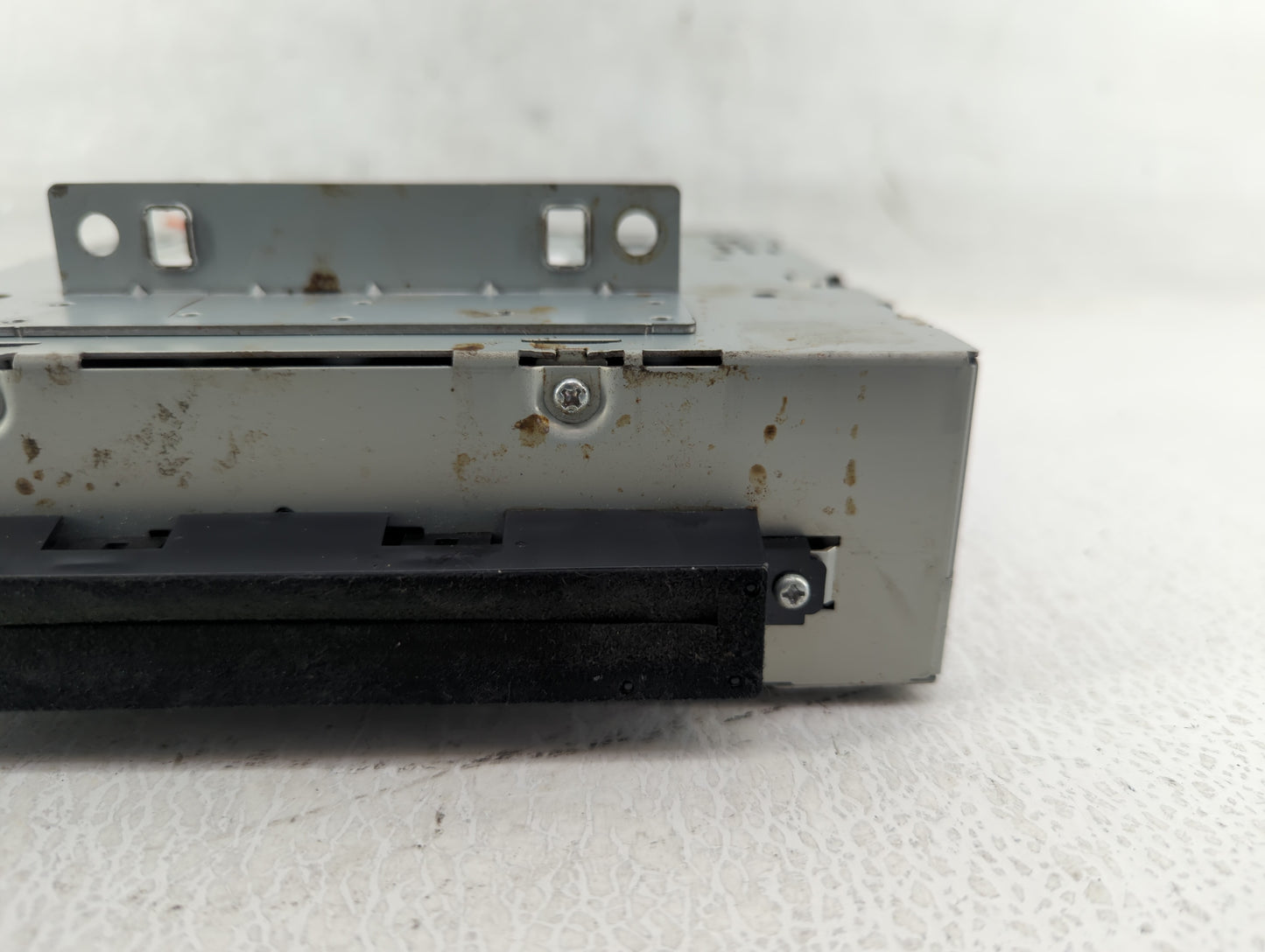 Volvo V40 Am Fm Cd Player Radio Receiver - Oemusedautoparts1.com