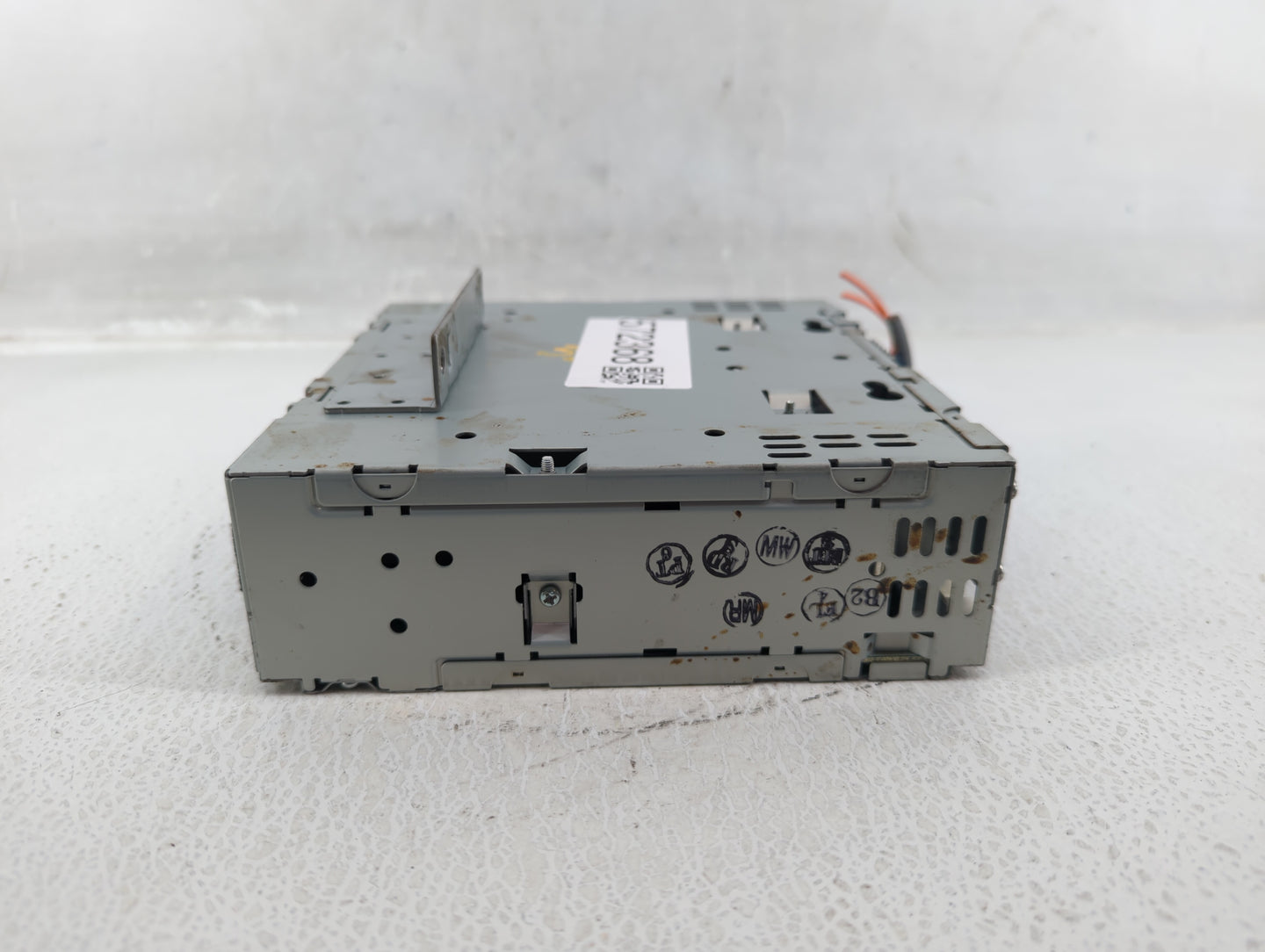 Volvo V40 Am Fm Cd Player Radio Receiver - Oemusedautoparts1.com