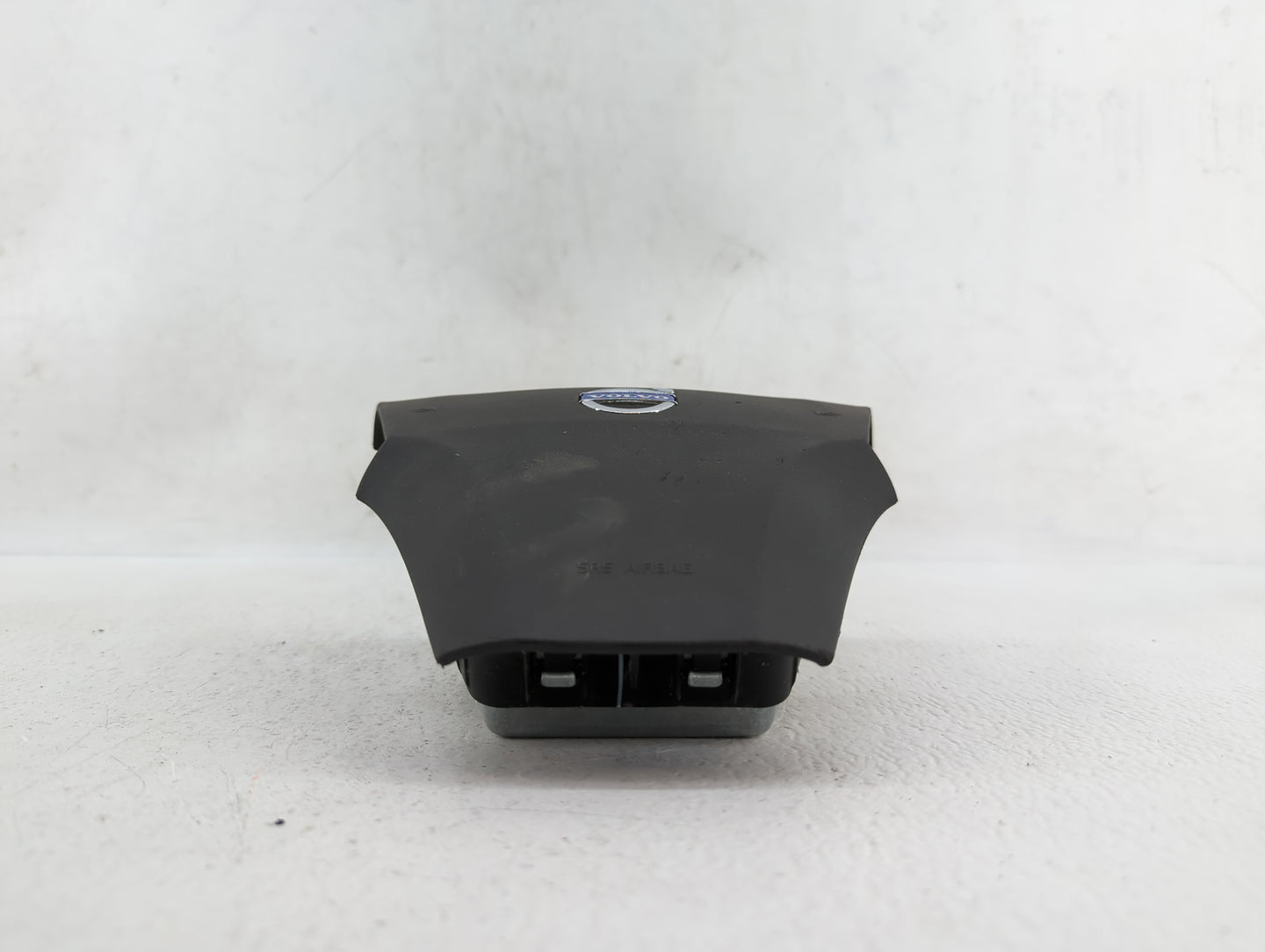 2008-2011 Volvo V50 Air Bag Driver Left Steering Wheel Mounted P/N:BAM-PT1-1031 Fits Fits 2008 2009 2010 2011 OEM Used Auto 