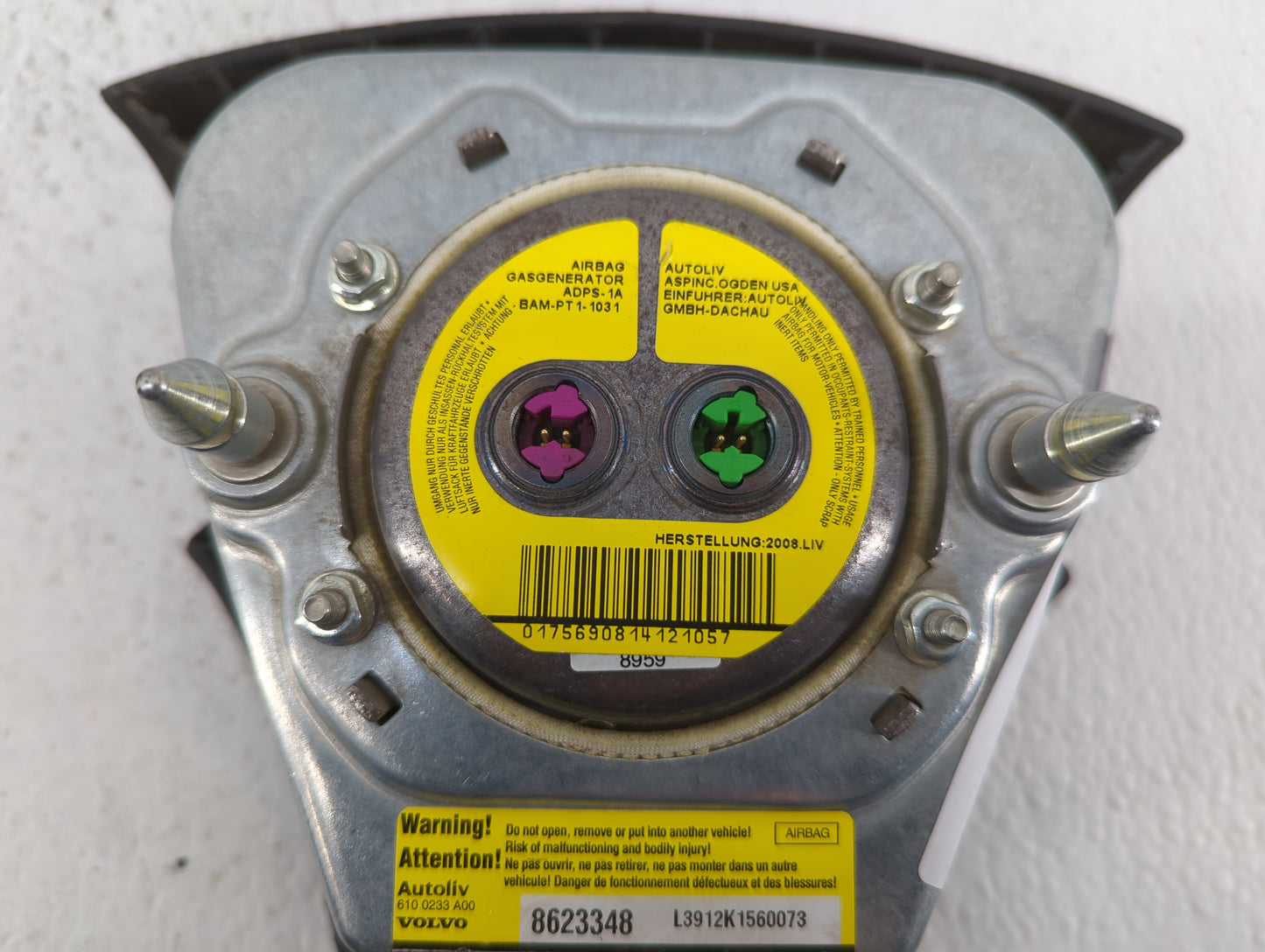 2008-2011 Volvo V50 Air Bag Driver Left Steering Wheel Mounted P/N:BAM-PT1-1031 Fits Fits 2008 2009 2010 2011 OEM Used Auto 