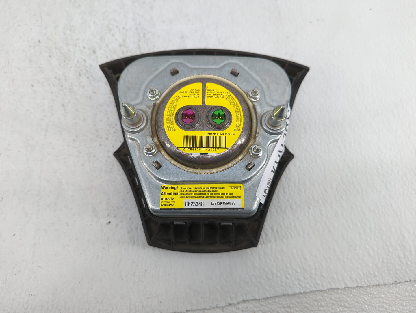 2008-2011 Volvo V50 Air Bag Driver Left Steering Wheel Mounted P/N:BAM-PT1-1031 Fits Fits 2008 2009 2010 2011 OEM Used Auto 