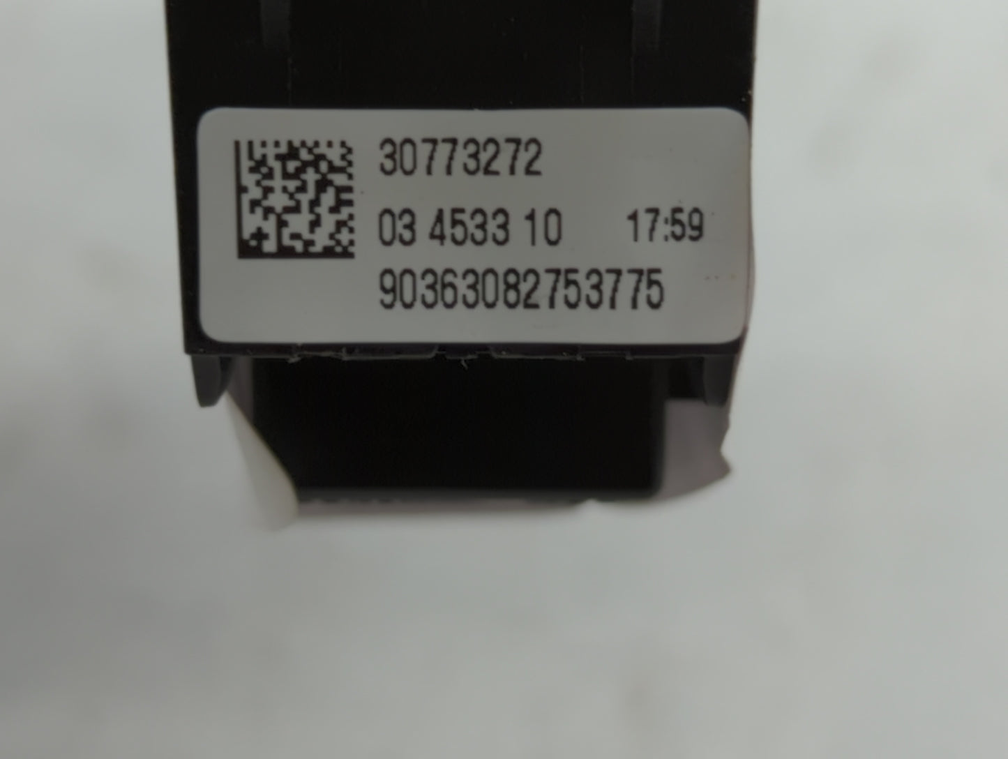 2009 Volvo V70 Master Power Window Switch Replacement Driver Side Left P/N:30773272 Fits OEM Used Auto Parts - Oemusedautopa