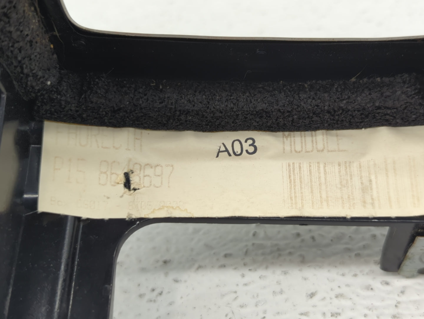 Volvo V70 Radio Control Panel - Oemusedautoparts1.com