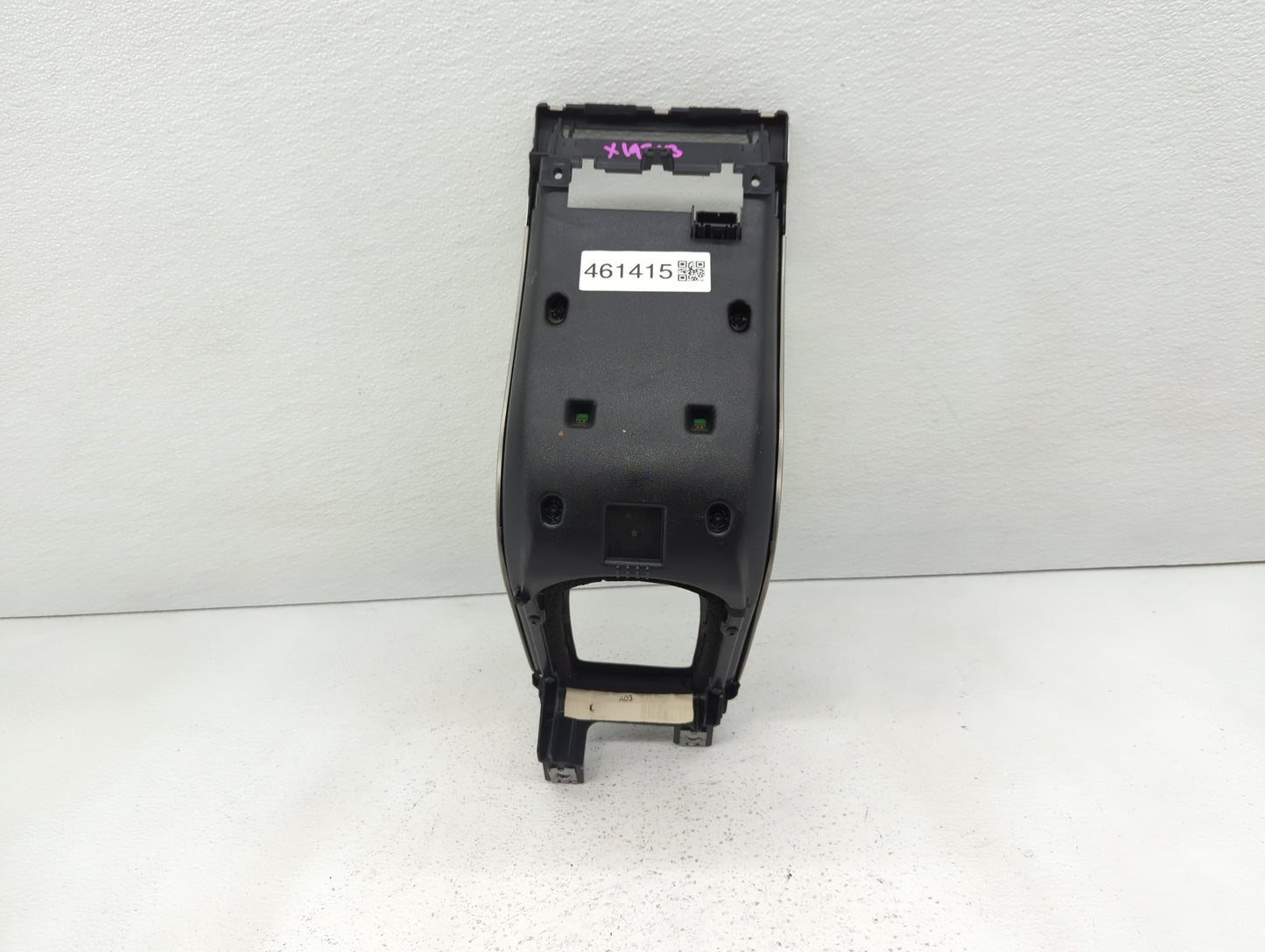 Volvo V70 Radio Control Panel - Oemusedautoparts1.com