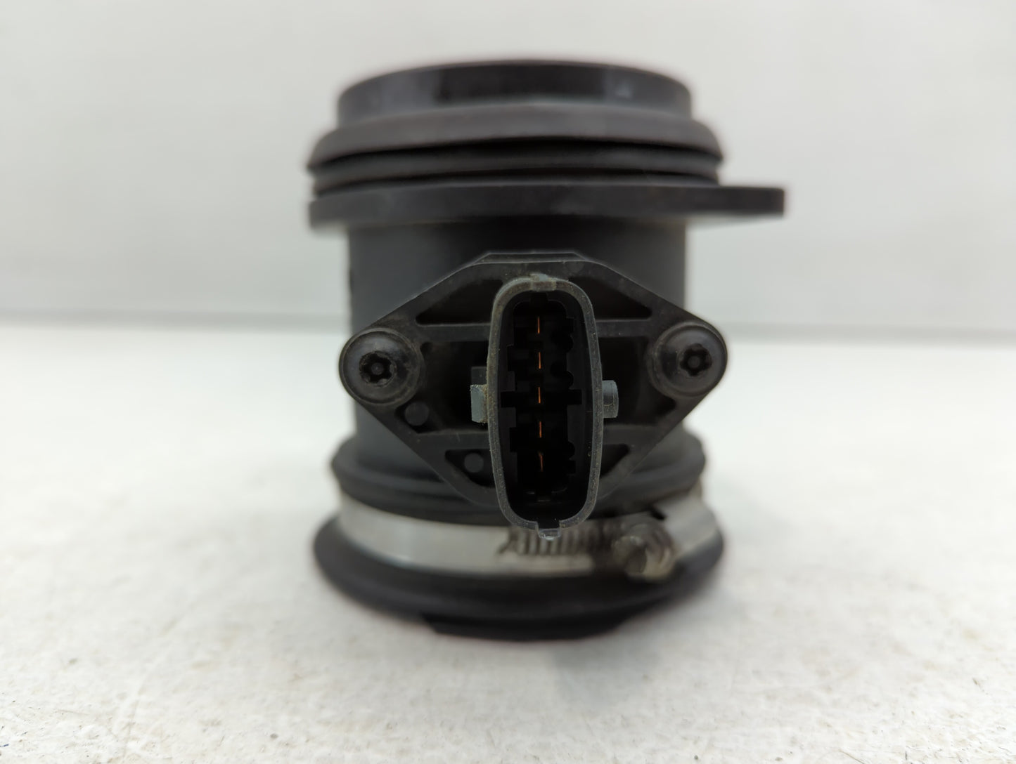 Volvo V70 Mass Air Flow Meter Maf - Oemusedautoparts1.com