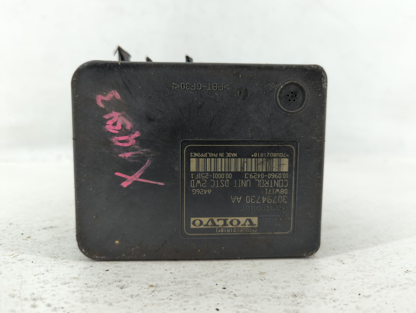 2009-2010 Volvo V70 ABS Pump Control Module Replacement P/N:4R51-2C405-GB Fits Fits 2008 2009 2010 2011 2012 2013 OEM Used A