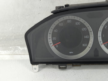 2009-2010 Volvo Xc70 Instrument Cluster Speedometer Gauges P/N:36002581 270852AA, 69199-940U Fits Fits 2009 2010 OEM Used Auto Parts