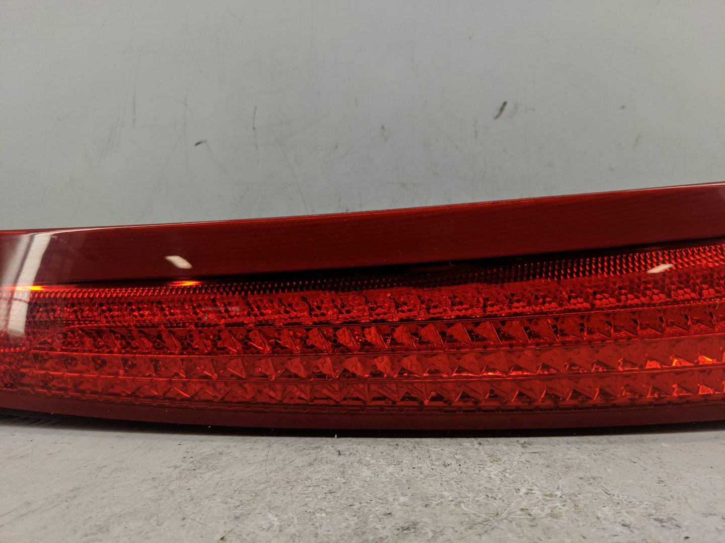2007-2014 Volvo Xc90 Tail Light Assembly Passenger Right OEM P/N:162656 Fits Fits 2007 2008 2009 2010 2011 2012 2013 2014 OE
