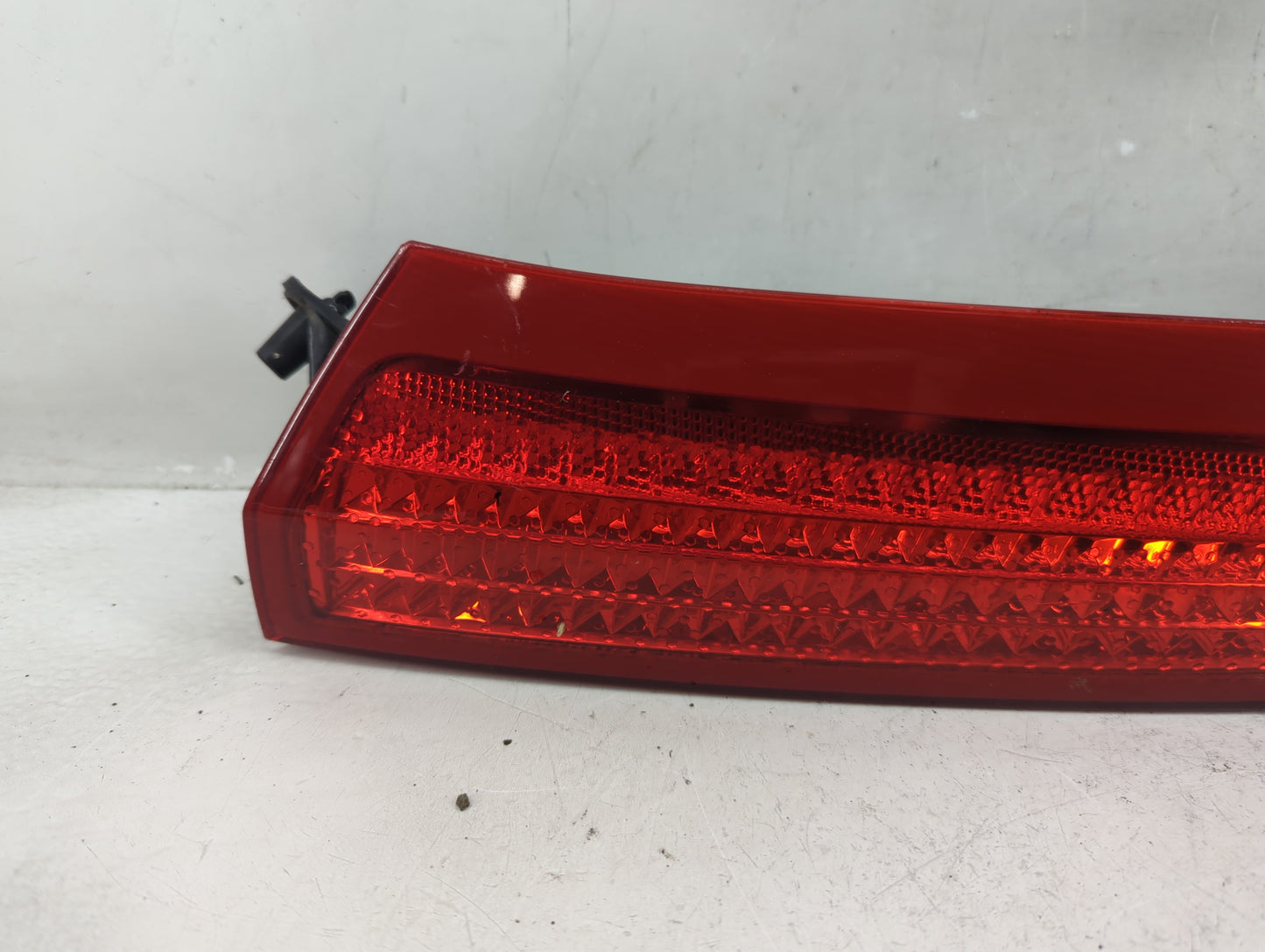 2007-2014 Volvo Xc90 Tail Light Assembly Driver Left OEM P/N:162655 Fits Fits 2007 2008 2009 2010 2011 2012 2013 2014 OEM Us