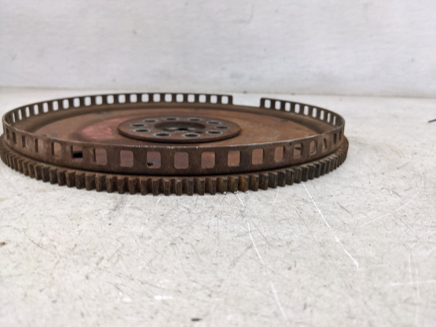 2009 Volvo Xc90 Transmission Flywheel Flexplate Fits OEM Used Auto Parts - Oemusedautoparts1.com