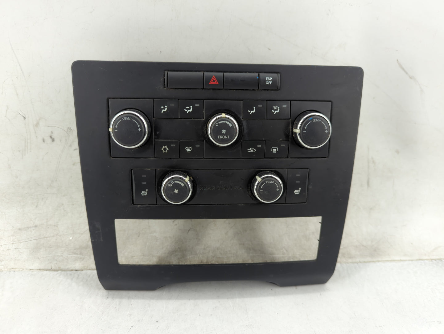 2009 Volkswagen Routan Climate Control Module Temperature AC/Heater Replacement P/N:P55111869AD Fits OEM Used Auto Parts - O