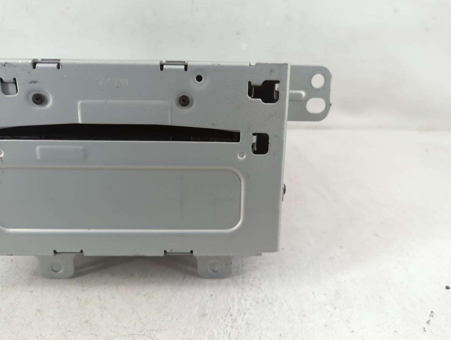 201 Buick Regal Radio AM FM Cd Player Receiver Replacement P/N:20983517 Fits OEM Used Auto Parts - Oemusedautoparts1.com