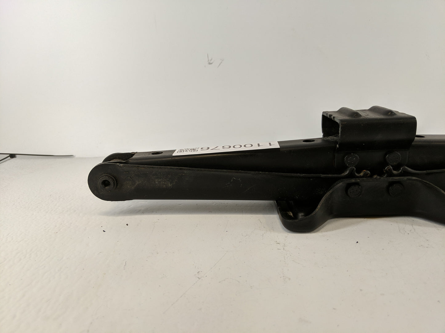 2010 Acura Mdx Spare Scissor Car Jack - Oemusedautoparts1.com