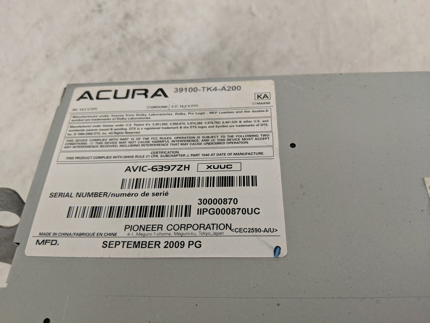 2010-2011 Acura Tl Radio AM FM Cd Player Receiver Replacement P/N:39100-TK4-A200 Fits Fits 2010 2011 OEM Used Auto Parts - O