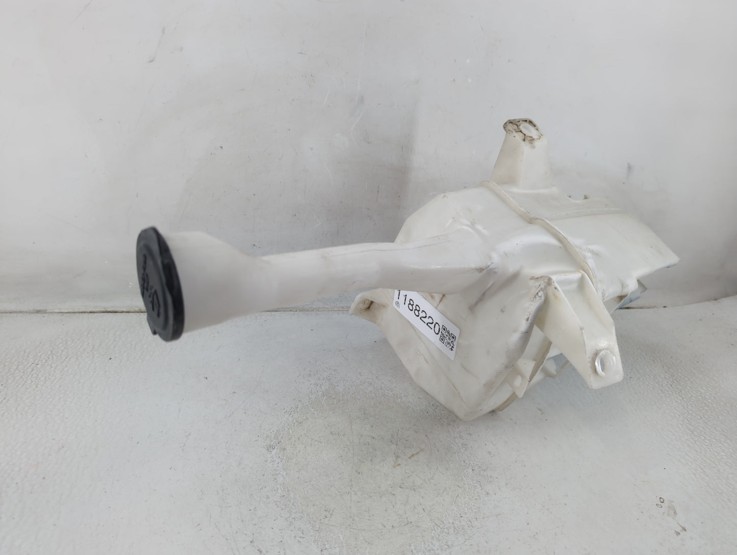 2009-2014 Acura Tl Windshield Washer Fluid Reservoir Bottle Oem - Oemusedautoparts1.com