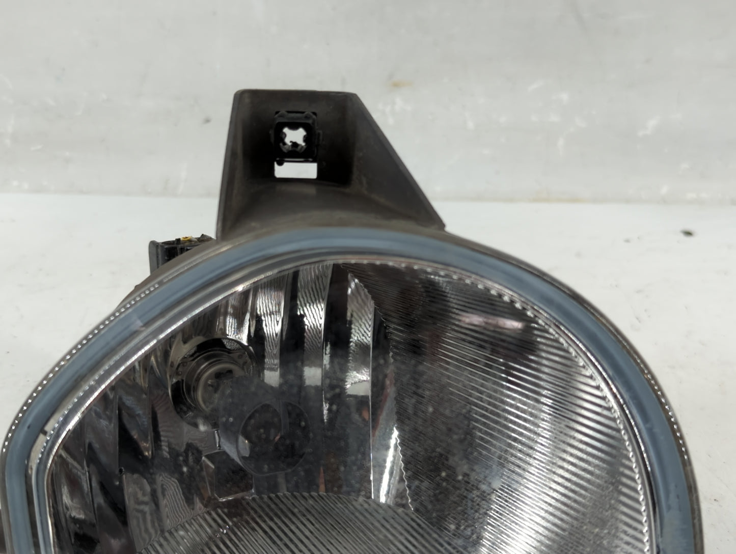 2009-2011 Acura Tl Driver Left Oem Front Light Lamp - Oemusedautoparts1.com