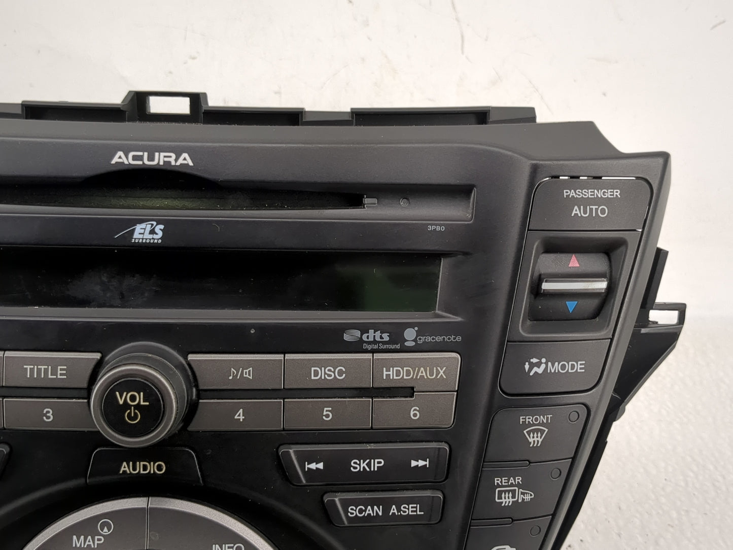 2010-2011 Acura Tl Radio AM FM Cd Player Receiver Replacement P/N:39100-TK4-A200 Fits Fits 2010 2011 OEM Used Auto Parts - O
