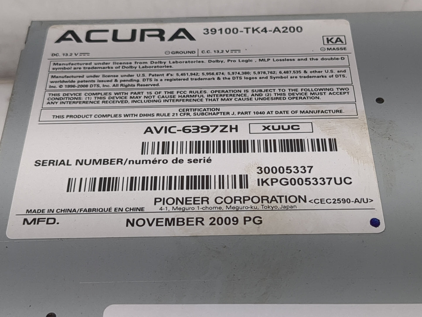 2010-2011 Acura Tl Radio AM FM Cd Player Receiver Replacement P/N:39100-TK4-A200 Fits Fits 2010 2011 OEM Used Auto Parts - O