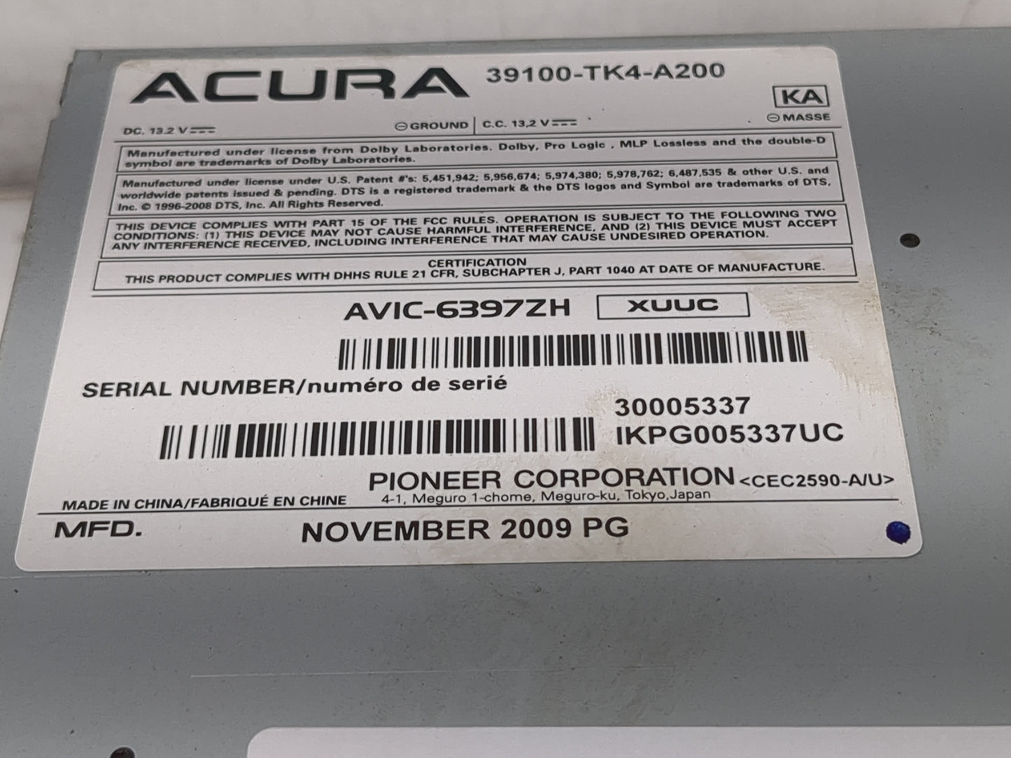 2010-2011 Acura Tl Radio AM FM Cd Player Receiver Replacement P/N:39100-TK4-A200 Fits Fits 2010 2011 OEM Used Auto Parts - O