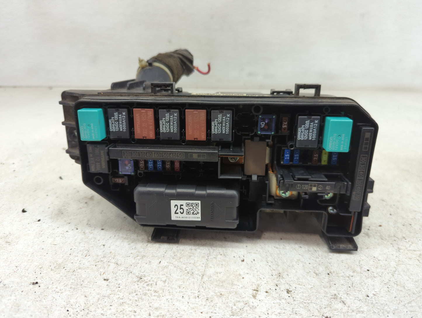 2009-2011 Acura Tl Fusebox Fuse Box Panel Relay Module Fits Fits 2009 2010 2011 OEM Used Auto Parts - Oemusedautoparts1.com
