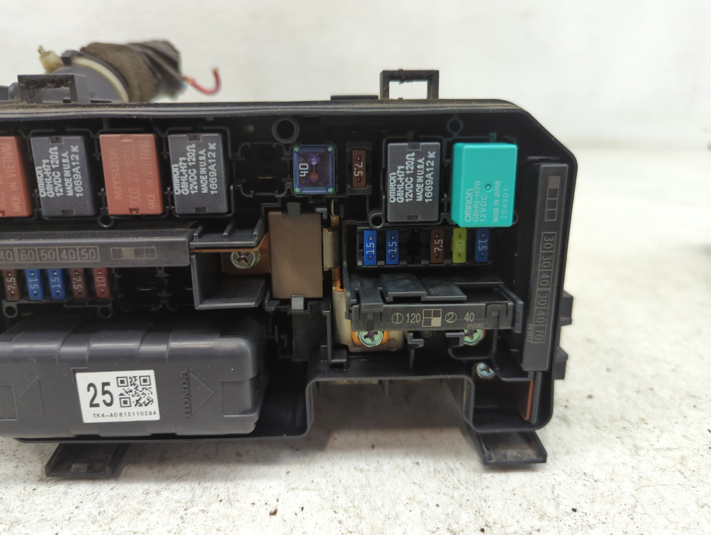 2009-2011 Acura Tl Fusebox Fuse Box Panel Relay Module Fits Fits 2009 2010 2011 OEM Used Auto Parts - Oemusedautoparts1.com