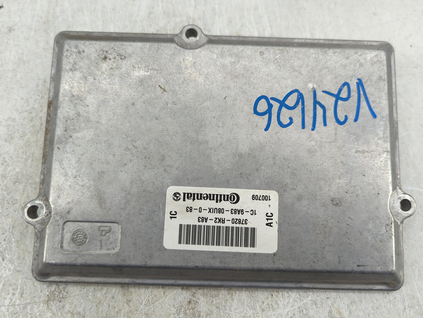 2010-2011 Acura Tl PCM Engine Control Computer ECU ECM PCU OEM P/N:37820-RK2-A83 Fits Fits 2010 2011 OEM Used Auto Parts - O