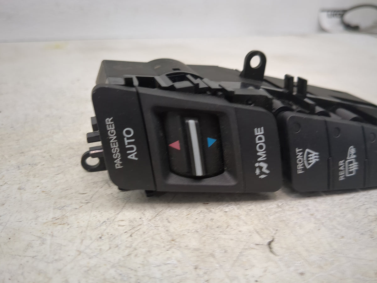 2009-2014 Acura Tl Climate Control Module Temperature AC/Heater Replacement P/N:79630TK4A420 SANWA2840B Fits OEM Used Auto P