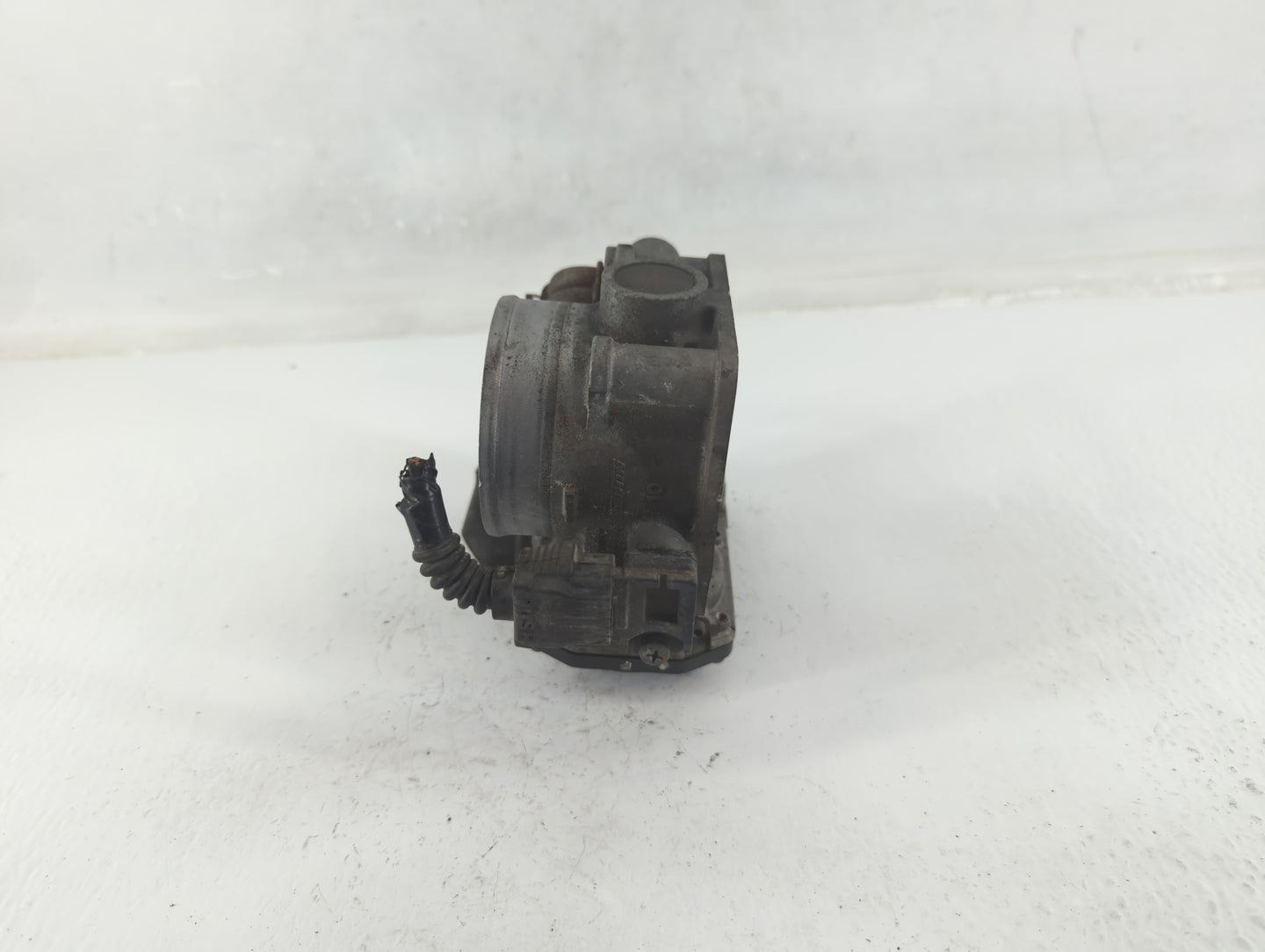 2009-2014 Acura Tl Throttle Body Fits Fits 2009 2010 2011 2012 2013 2014 2015 2016 2017 OEM Used Auto Parts - Oemusedautopar