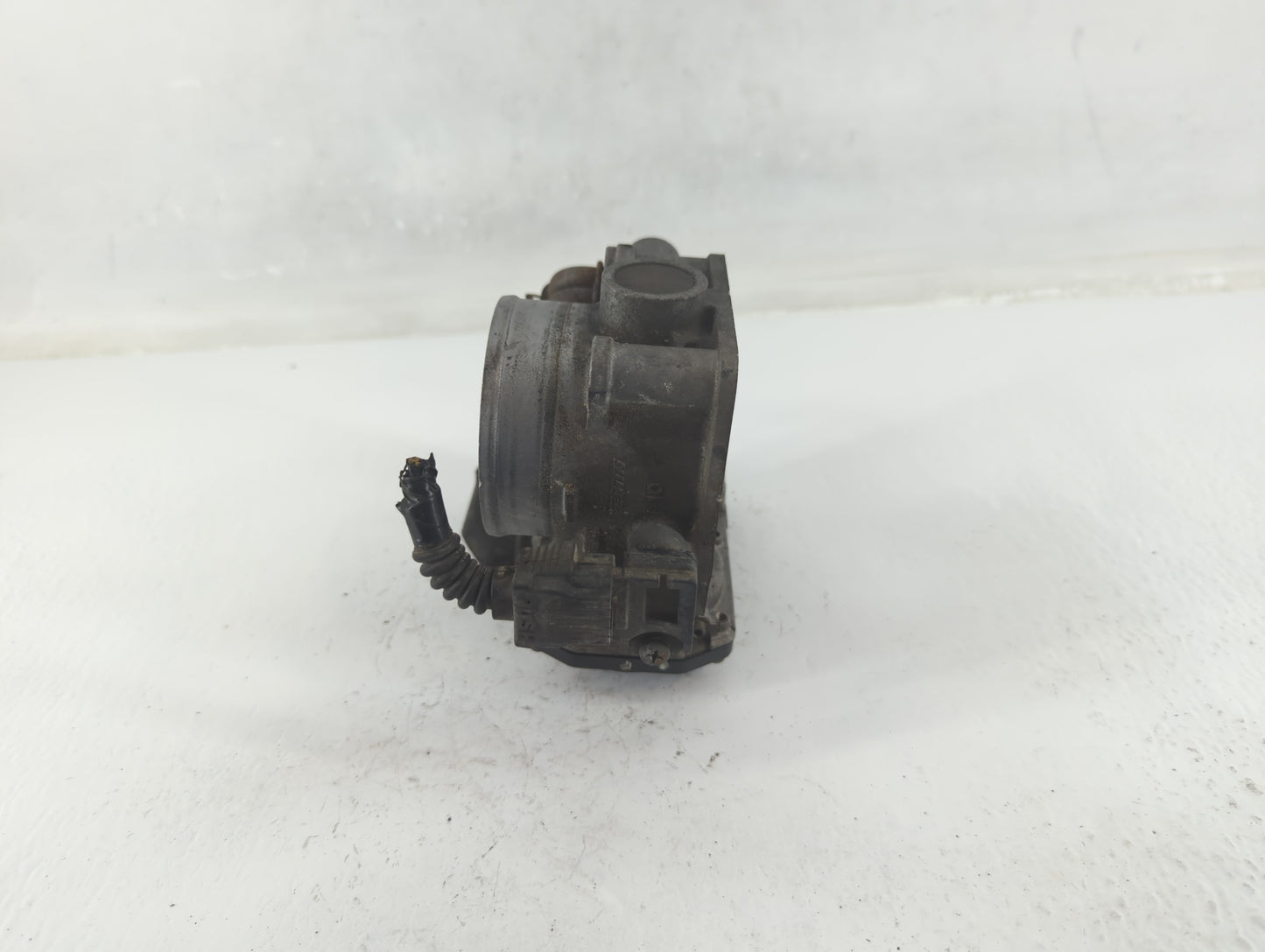 2009-2014 Acura Tl Throttle Body Fits Fits 2009 2010 2011 2012 2013 2014 2015 2016 2017 OEM Used Auto Parts - Oemusedautopar