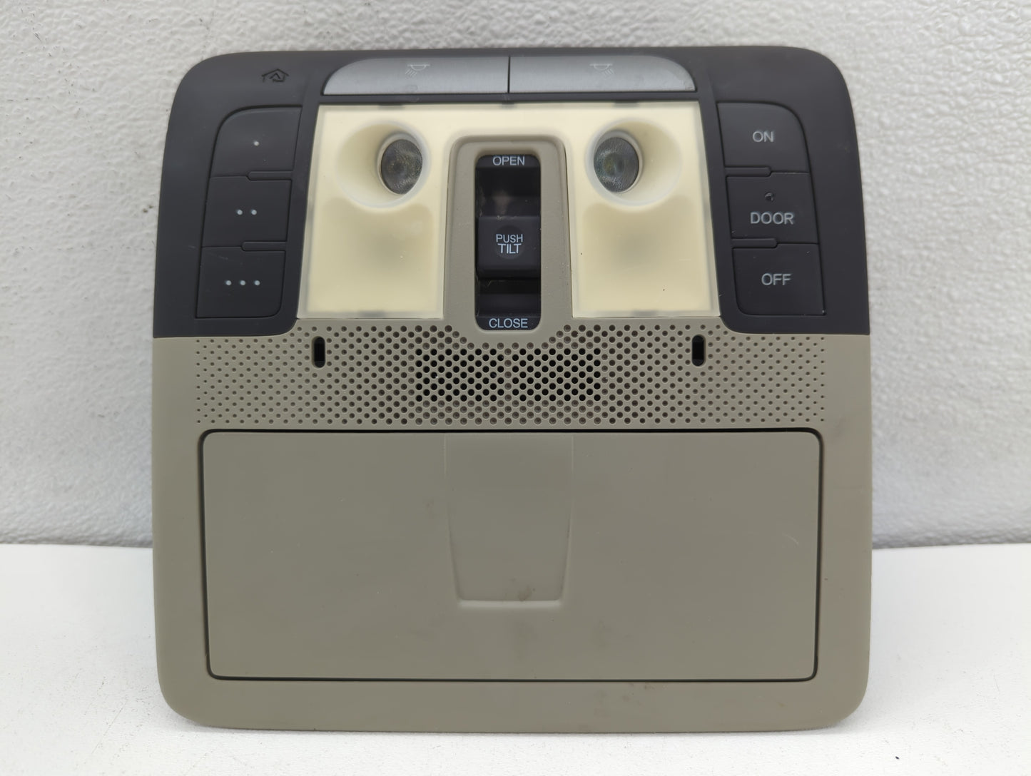 2010 Acura Tl Overhead Roof Console - Oemusedautoparts1.com