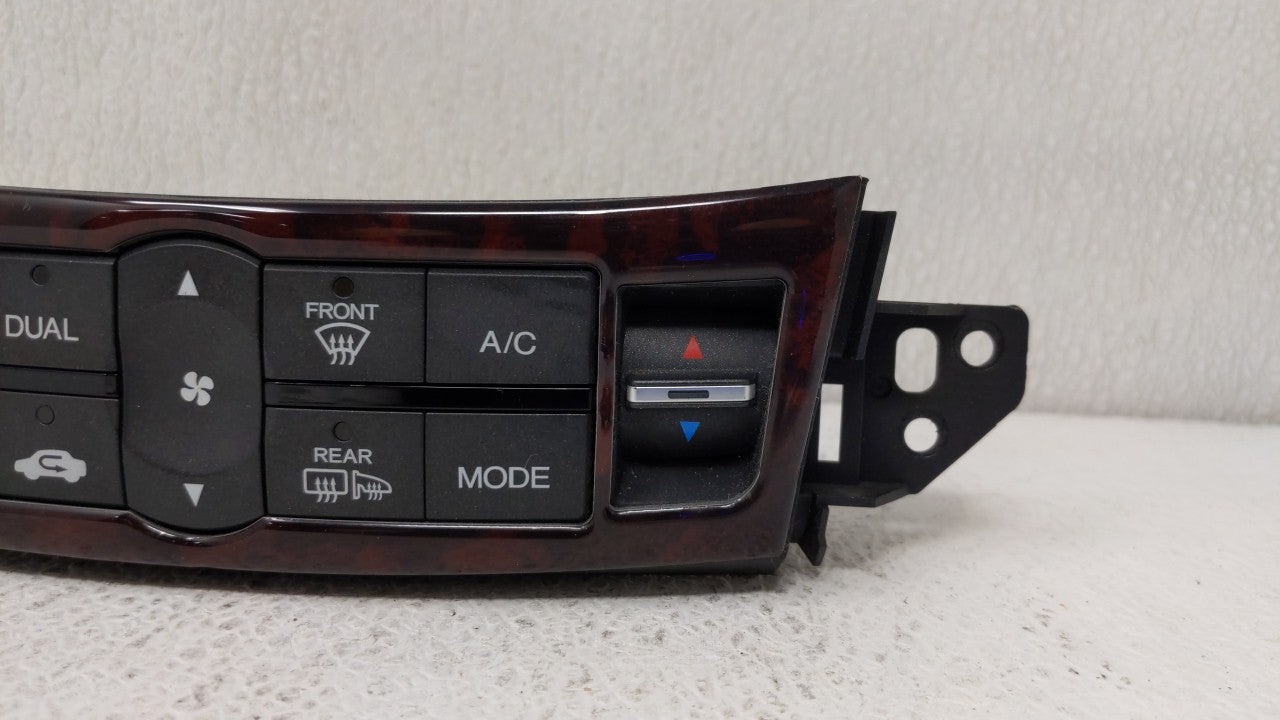 2009-2010 Acura Tsx Climate Control Module Temperature AC/Heater Replacement Fits Fits 2009 2010 OEM Used Auto Parts - Oemus