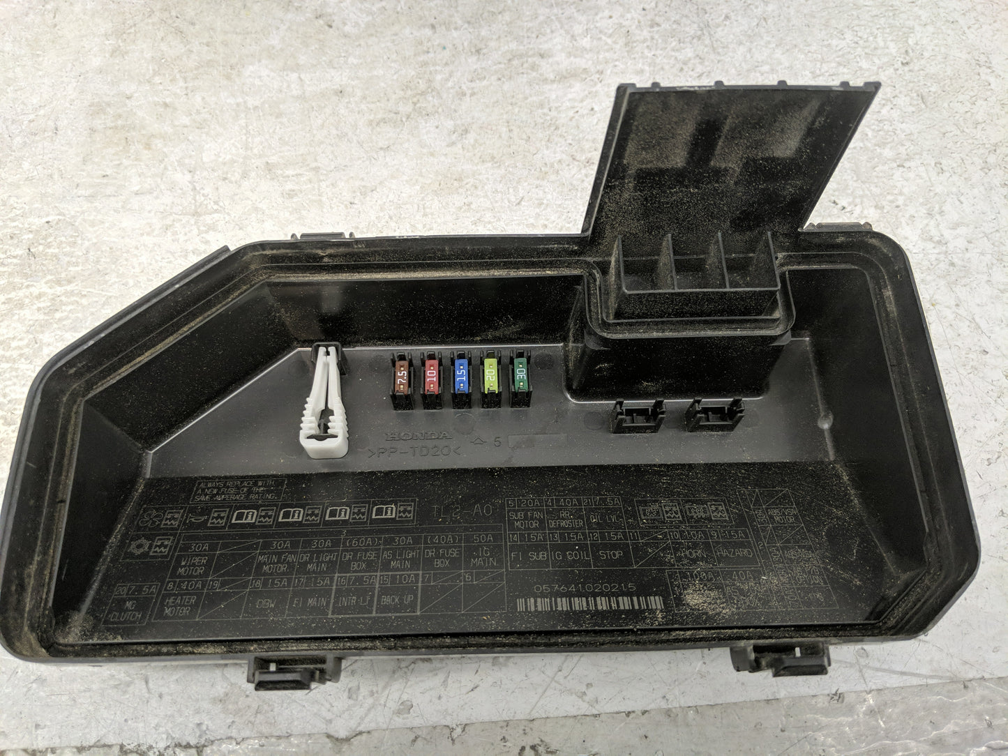 2009-2014 Acura Tsx Fusebox Fuse Box Panel Relay Module P/N:TA0-A0 Fits Fits 2009 2010 2011 2012 2013 2014 OEM Used Auto Par