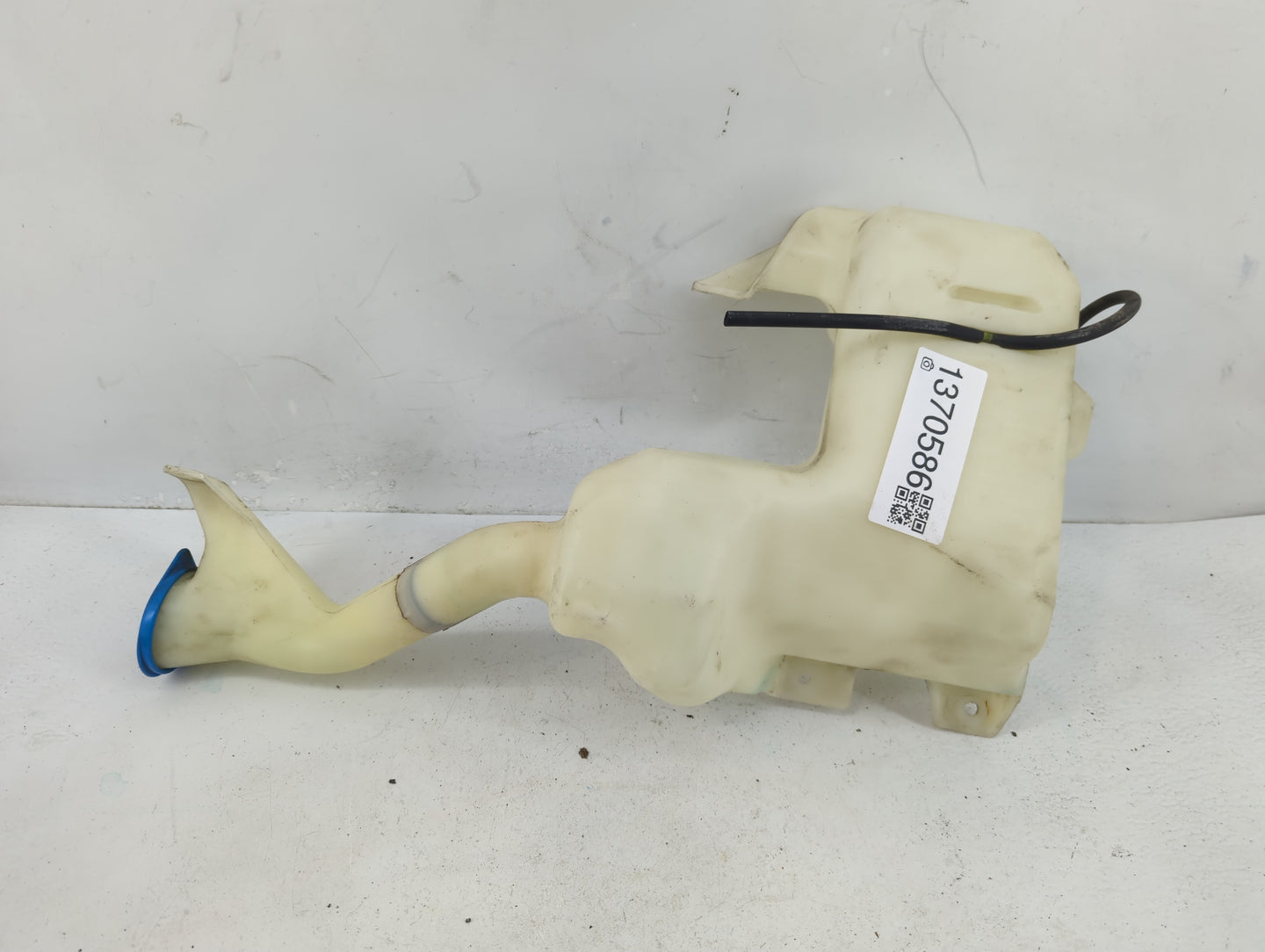 2009-2014 Acura Tsx Windshield Washer Fluid Reservoir Bottle Oem - Oemusedautoparts1.com