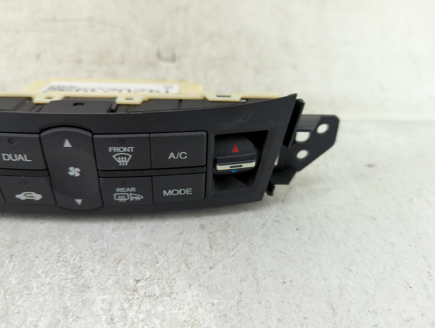 2009-2010 Acura Tsx Climate Control Module Temperature AC/Heater Replacement Fits Fits 2009 2010 OEM Used Auto Parts - Oemus