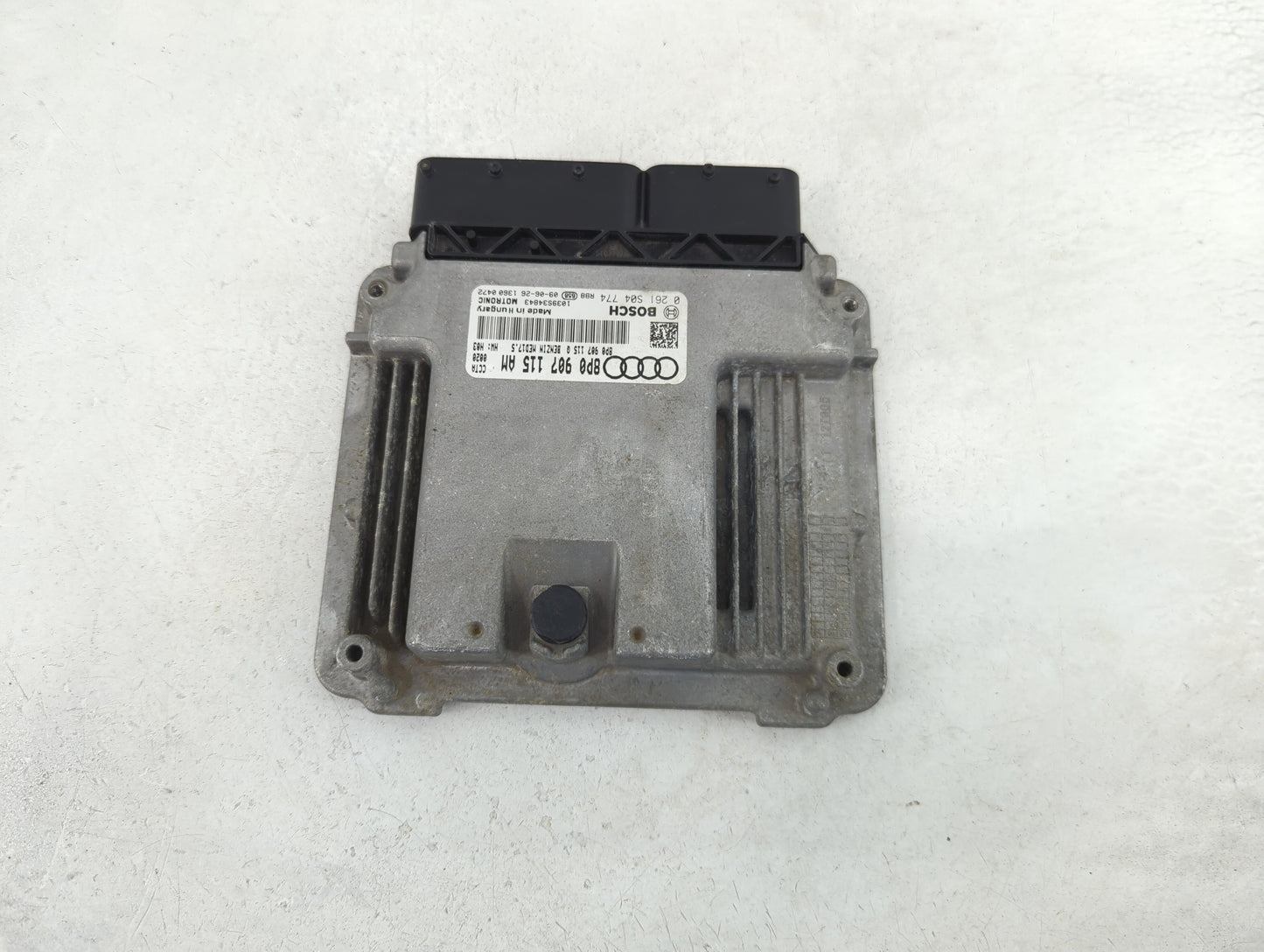 2010-2011 Audi A3 PCM Engine Control Computer ECU ECM PCU OEM P/N:8P0907115AM 8P0907115Q, 0261S04774 Fits Fits 2010 2011 OEM