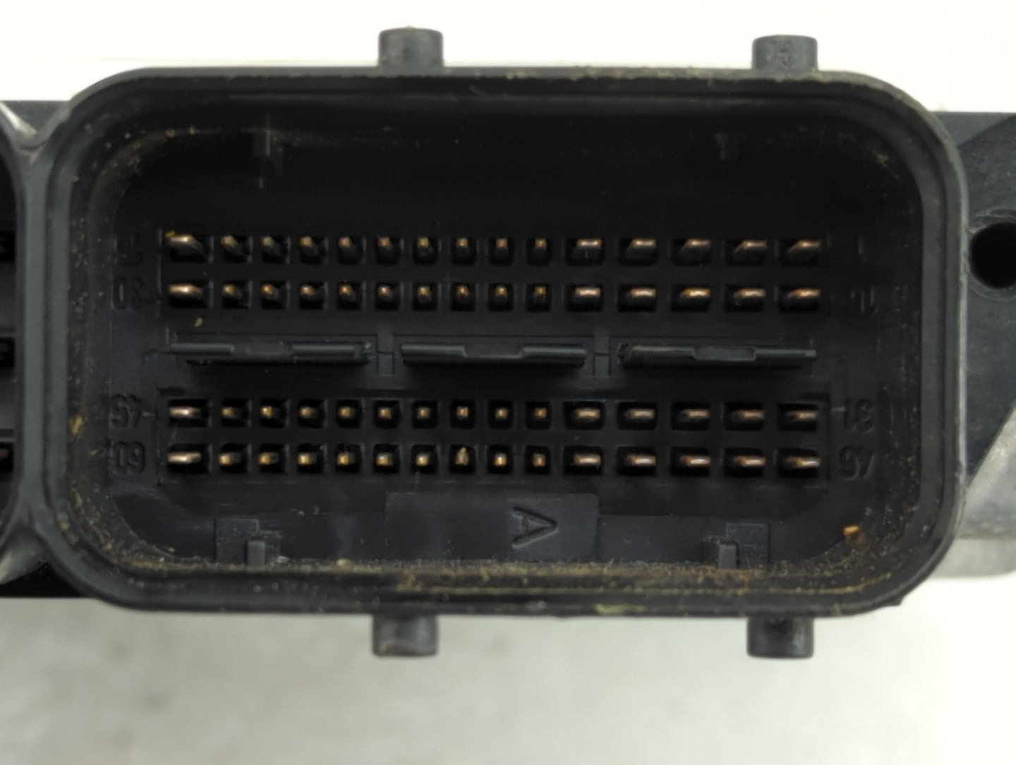 2010-2011 Audi A3 PCM Engine Control Computer ECU ECM PCU OEM P/N:8P0907115AM 8P0907115Q, 0261S04774 Fits Fits 2010 2011 OEM