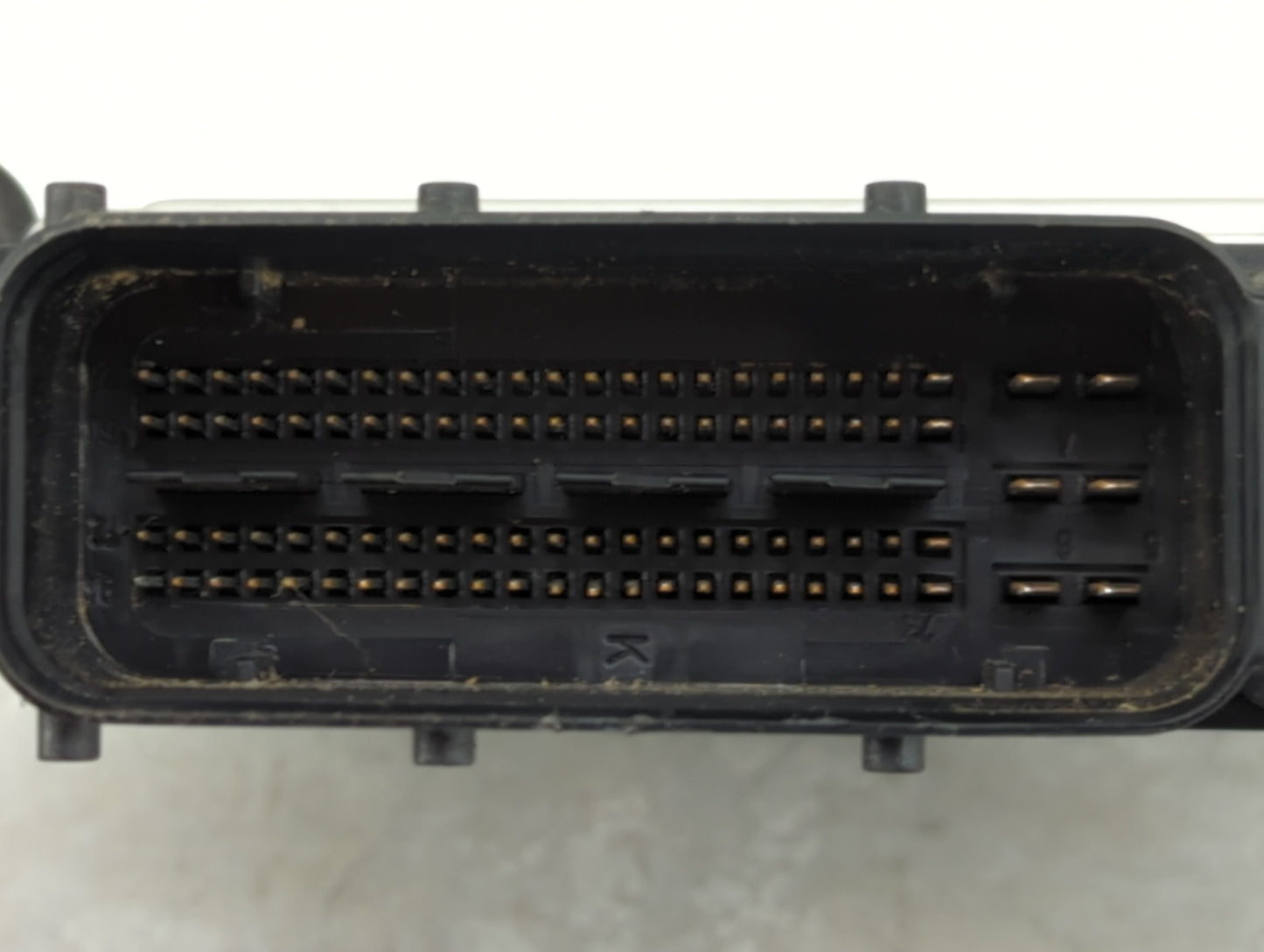 2010-2011 Audi A3 PCM Engine Control Computer ECU ECM PCU OEM P/N:8P0907115AM 8P0907115Q, 0261S04774 Fits Fits 2010 2011 OEM