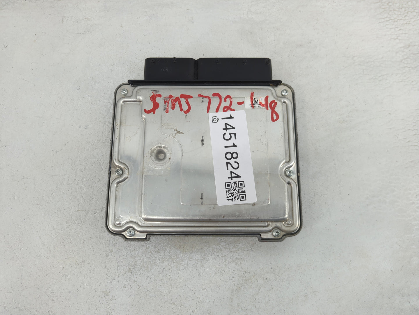 2010-2011 Audi A3 PCM Engine Control Computer ECU ECM PCU OEM P/N:8P0907115AM 8P0907115Q, 0261S04774 Fits Fits 2010 2011 OEM