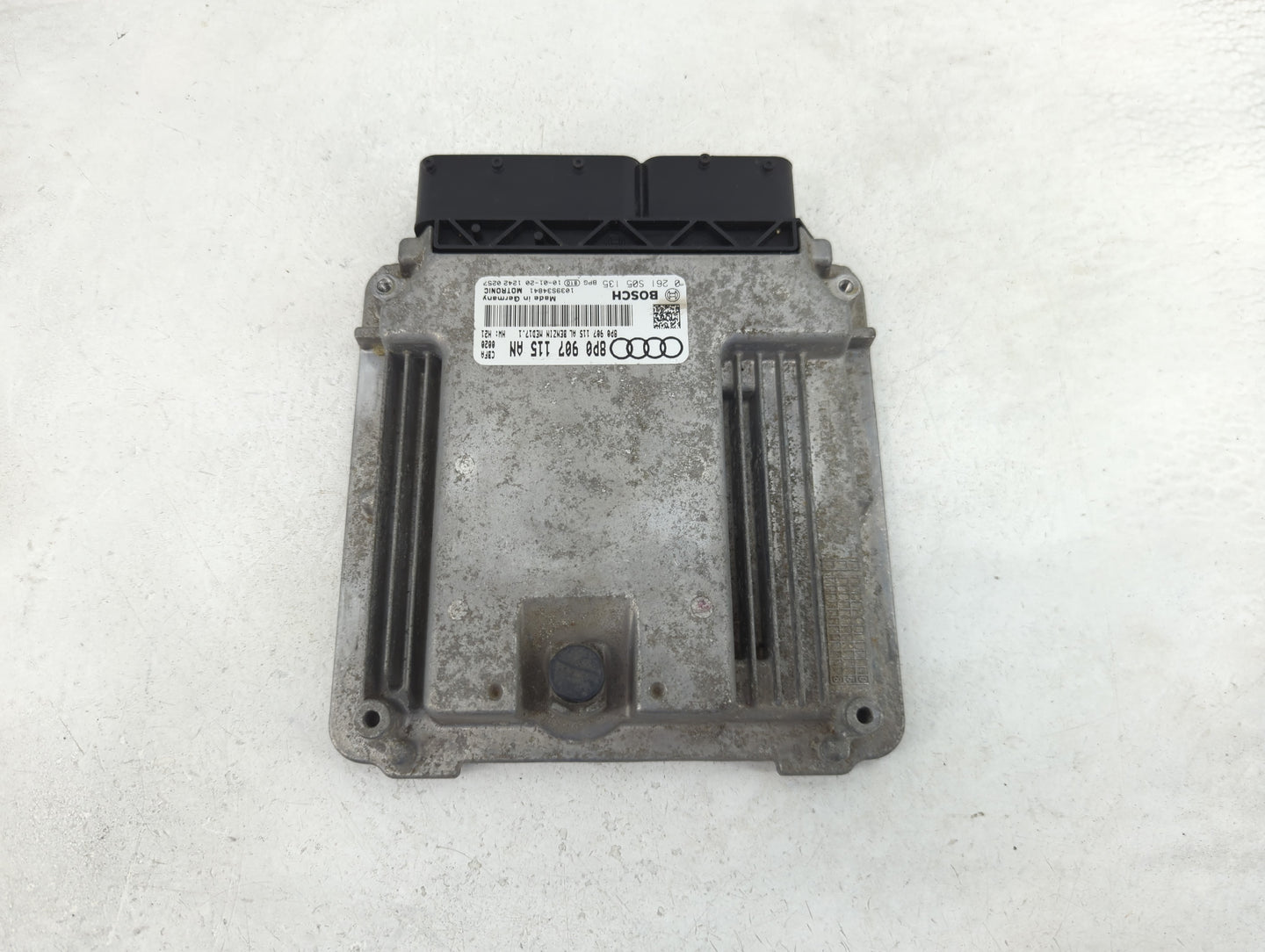 2010-2011 Audi A3 PCM Engine Control Computer ECU ECM PCU OEM P/N:8P0 907 115 AN Fits Fits 2010 2011 OEM Used Auto Parts - O