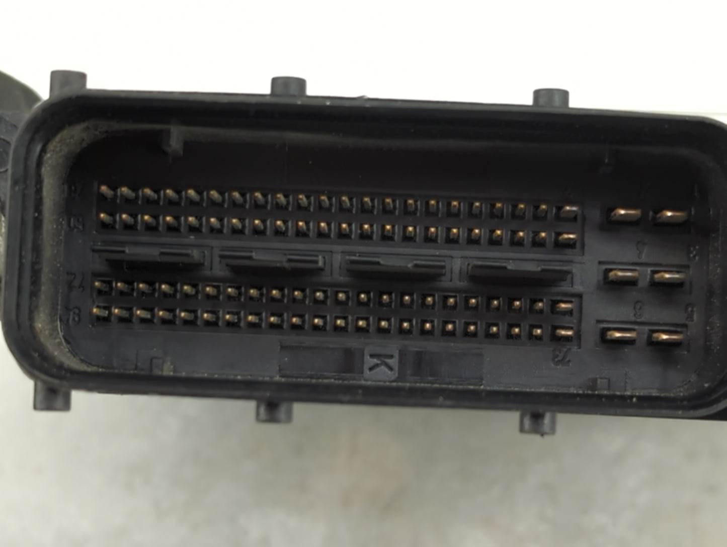 2010-2011 Audi A3 PCM Engine Control Computer ECU ECM PCU OEM P/N:8P0 907 115 AN Fits Fits 2010 2011 OEM Used Auto Parts - O