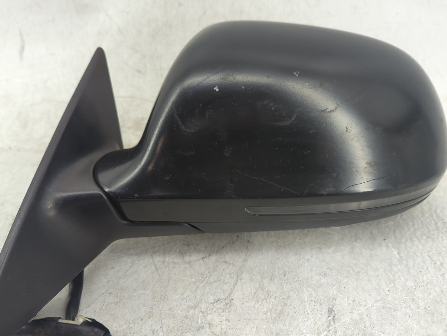 2009-2010 Audi A3 Driver Side View Mirror - Left Door Mirror OEM Used - Oemusedautoparts1.com