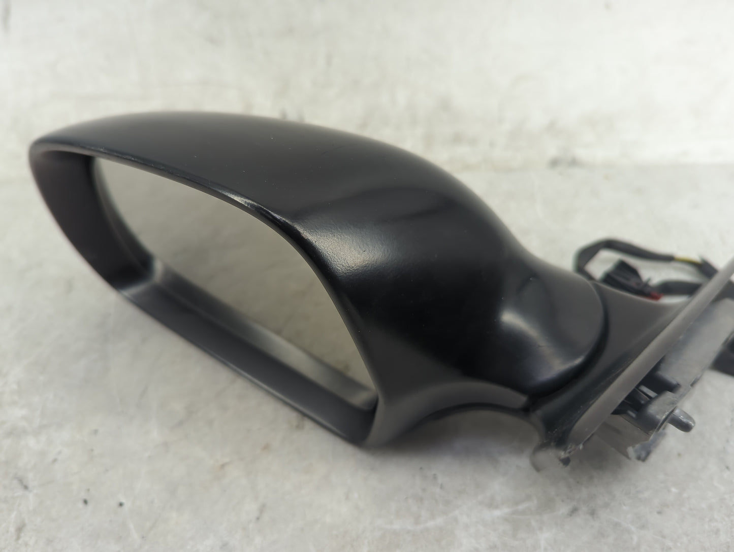 2009-2010 Audi A3 Driver Side View Mirror - Left Door Mirror OEM Used - Oemusedautoparts1.com