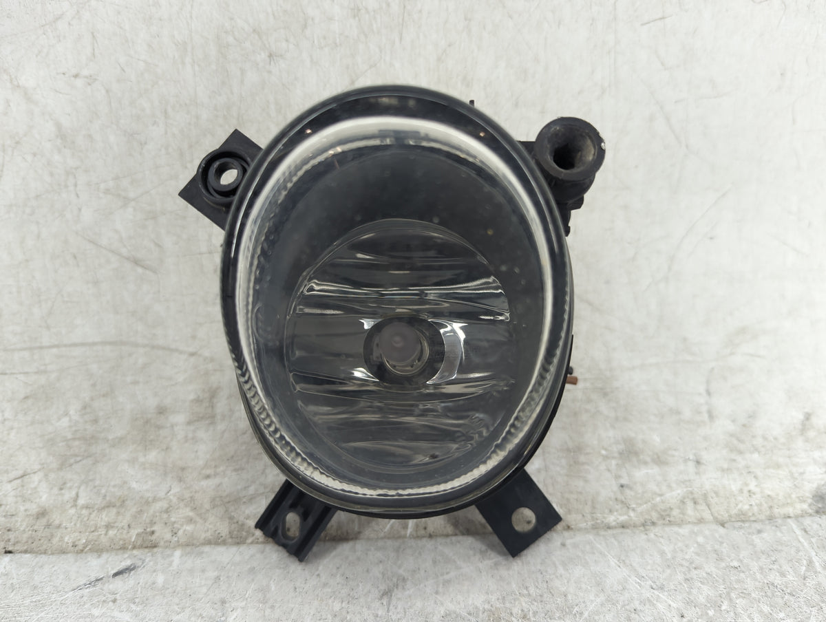 2006-2013 Audi A3 Passenger Right Oem Fog Light Lamp Black - Oemusedautoparts1.com