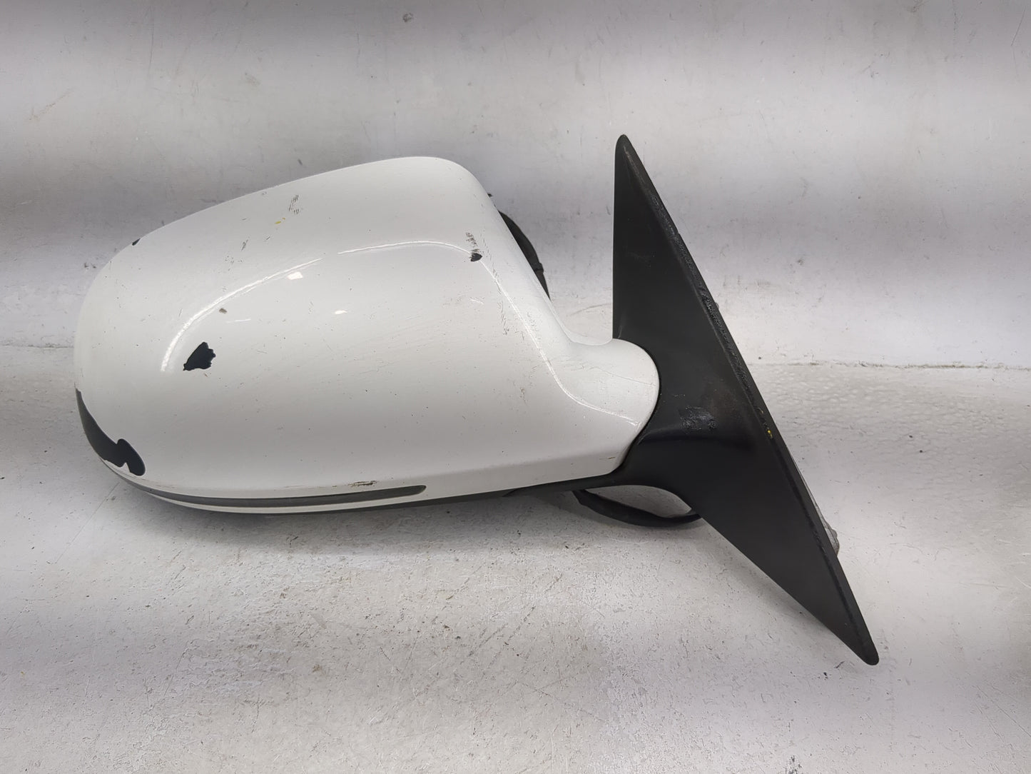 2009-2010 Audi A3 Passenger Side View Mirror - Right Door Mirror OEM Used - Oemusedautoparts1.com