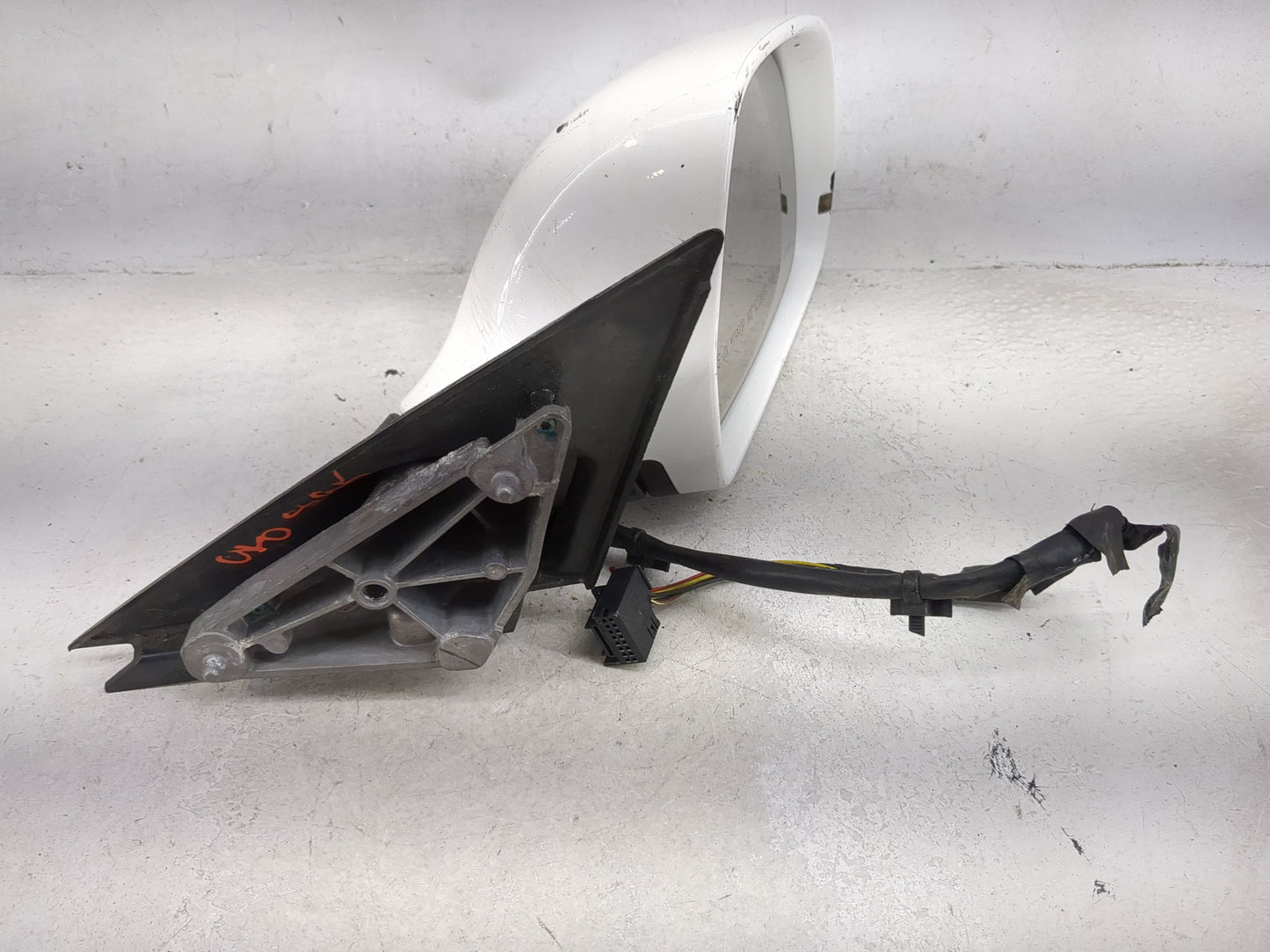 2009-2010 Audi A3 Passenger Side View Mirror - Right Door Mirror OEM Used - Oemusedautoparts1.com
