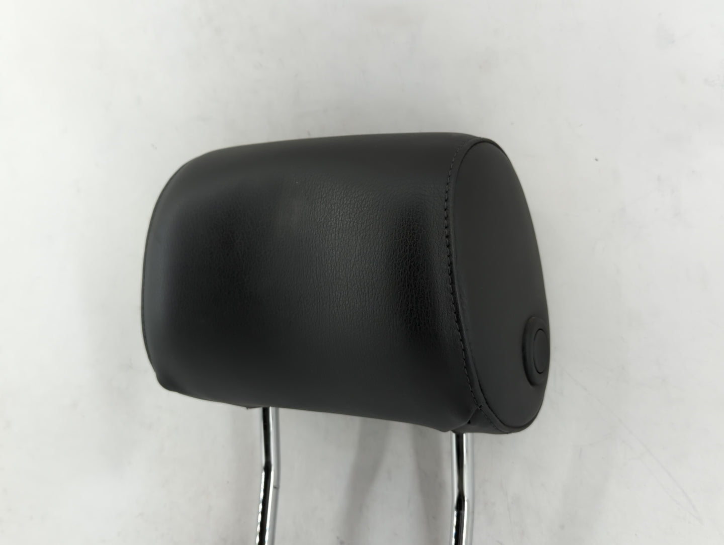 2010 Audi A3 Headrest Head Rest Front Driver Passenger Seat Black - Oemusedautoparts1.com