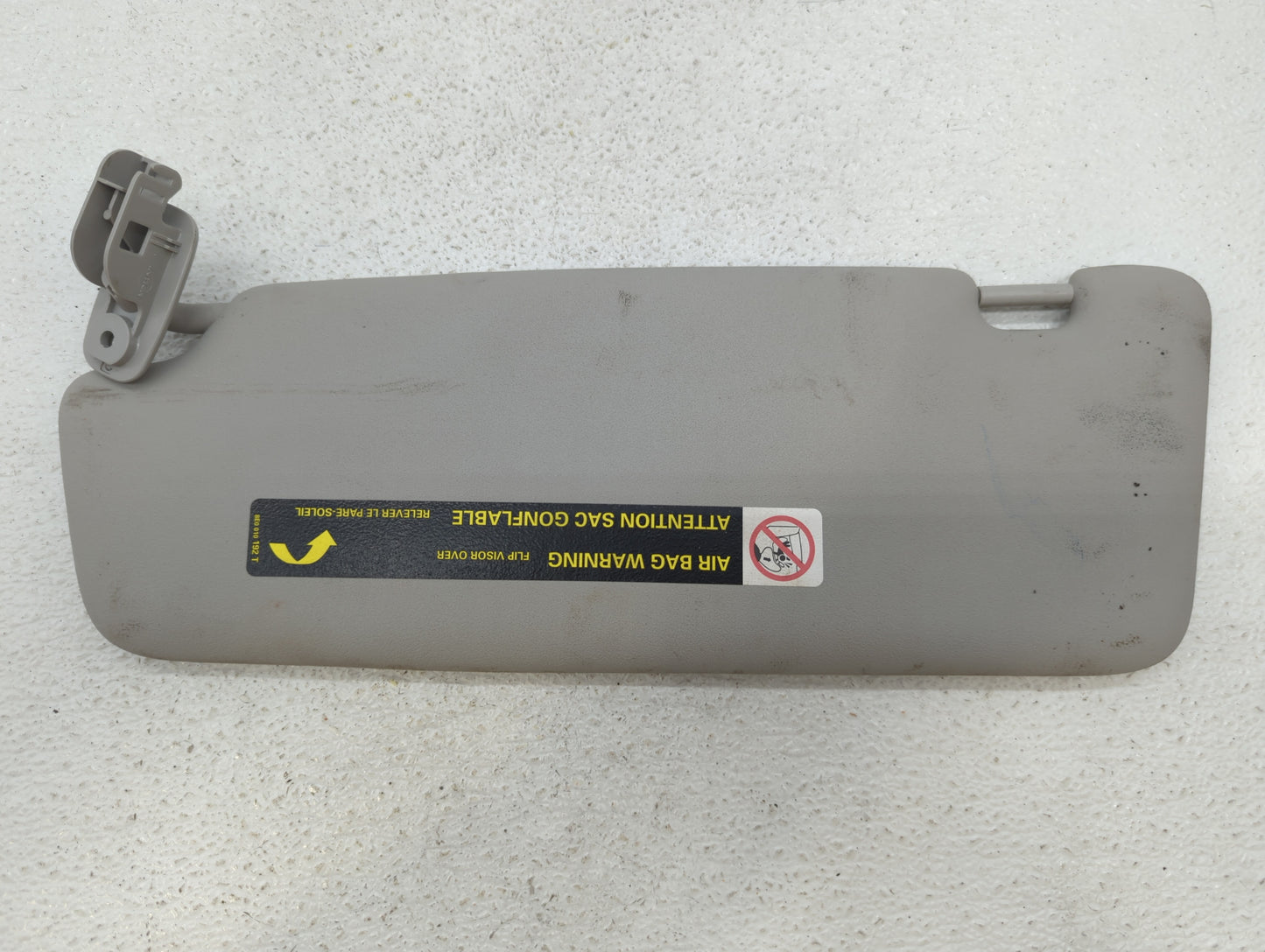 2010 Audi A3 Sun Visor Shade Replacement Passenger Right Mirror Fits OEM Used Auto Parts - Oemusedautoparts1.com